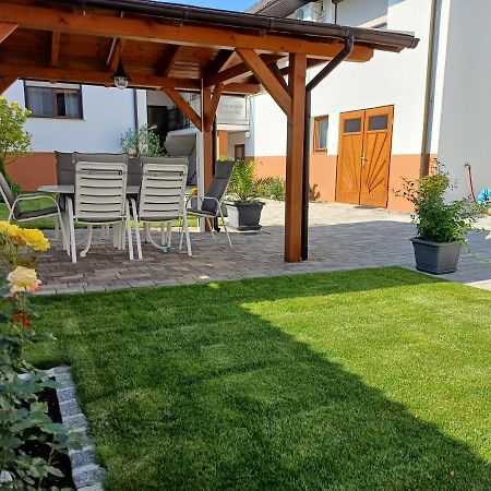 Penthouse Griemann 2 Fuer Max 4 Personen Mit Eigener Grosser Dachterrasse Zum Relaxen! Illmitz Exterior foto